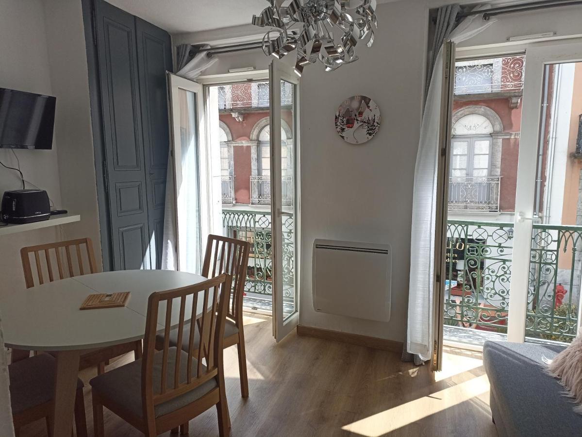 Agreable Appartement 4 Personnes Cauterets Exterior photo